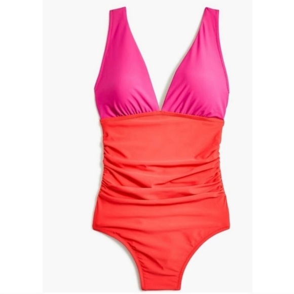 J CREW Pink & Coral Colorblock Ruched One Piece
Swimsuit Size M - Picture 2 of 5
